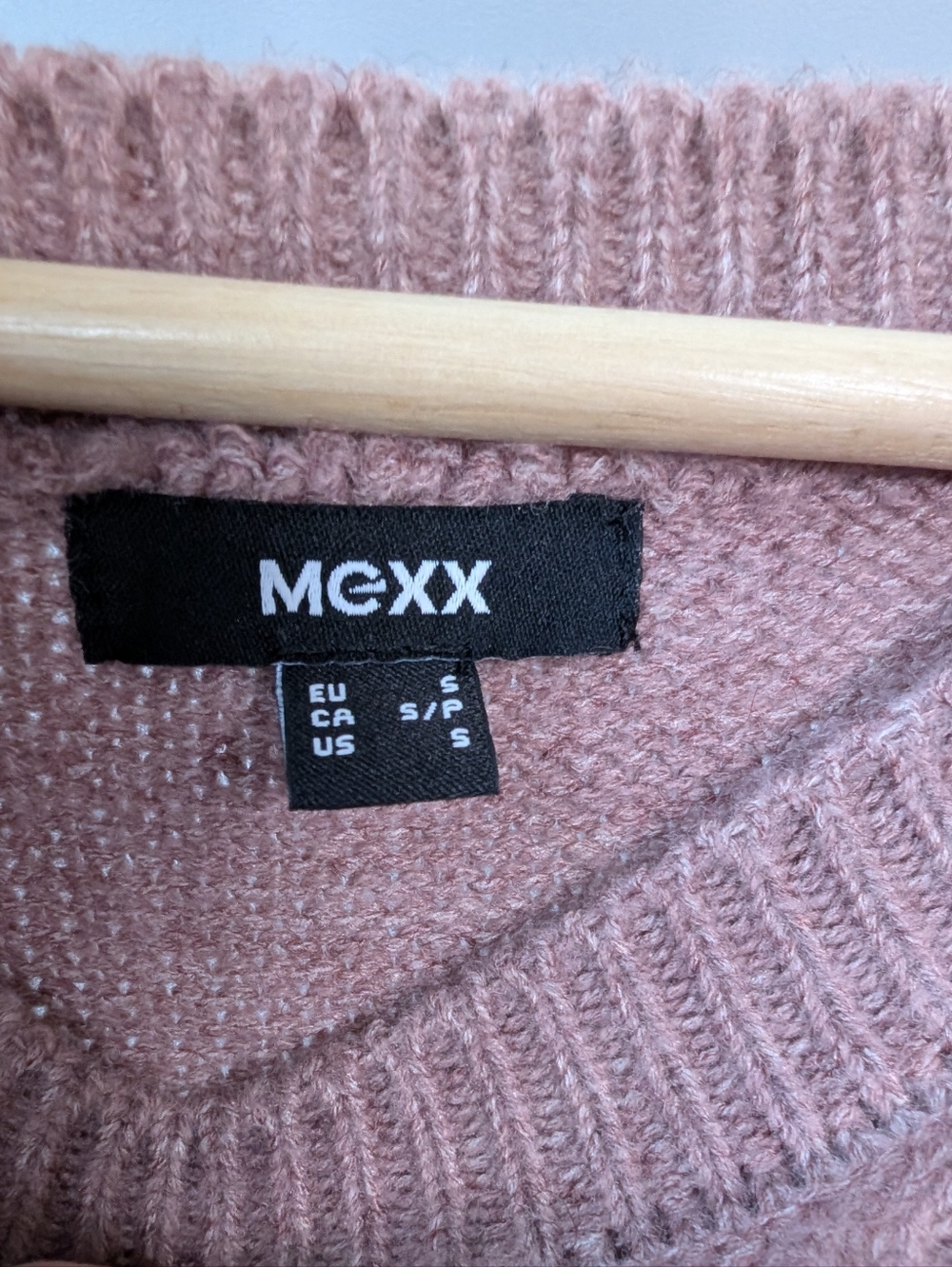Mexx Women's Dusty Rose Cable Knit Sweater Bobbles Size Small Cozy Soft Girl - Picture 6 of 7